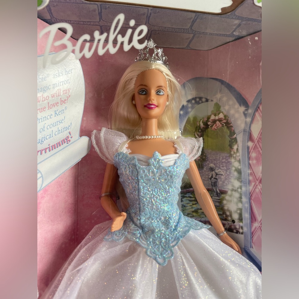 2000 Princess Bride Barbie NRFB Blonde Collector Doll Mattel